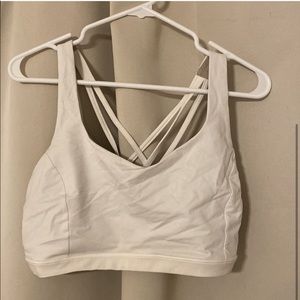 Lululemon serene to be sports bra